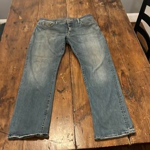 Mavi jeans missing the button used worn in not out